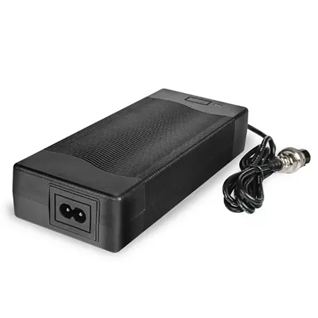  12.6V 14.4V 25.2V 16.8V 29.2V 29.4V 1.5A 2A 3A 42V 4A 5A 36V 30Aリチウムイオンバッテリー充電器電気自転車充電器
